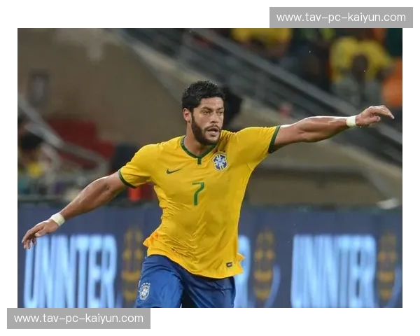 绿巨人与长春龙：中超战场上的激情碰撞与战术博弈